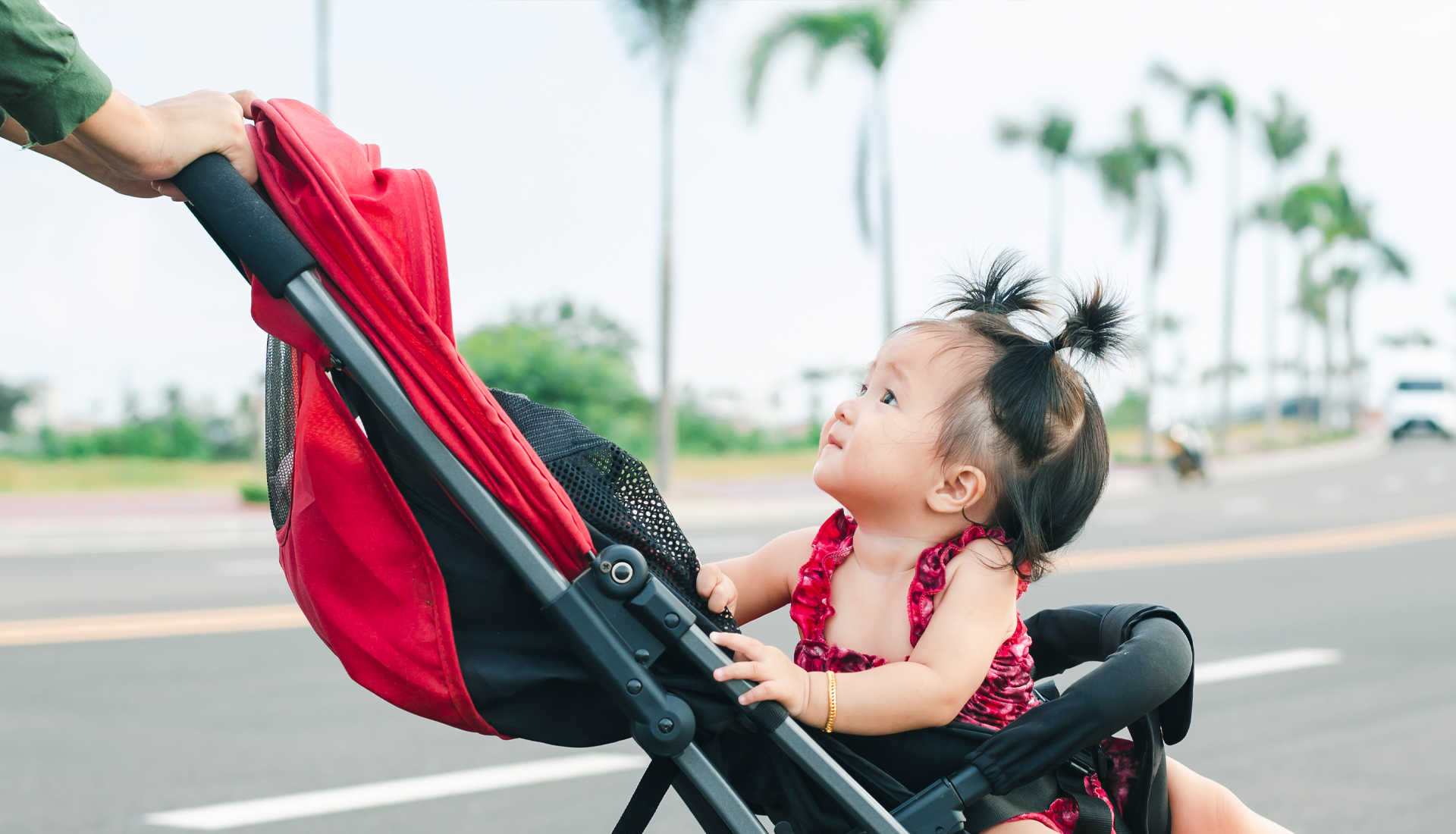 The Premium Stroller Essentials Every Parent Actually Needs