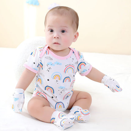 Mittens for newborn baby (0 to 6 Months)