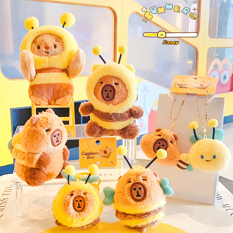 New Original CAPYBARA and BEE Story Cartoon Keychain Charm